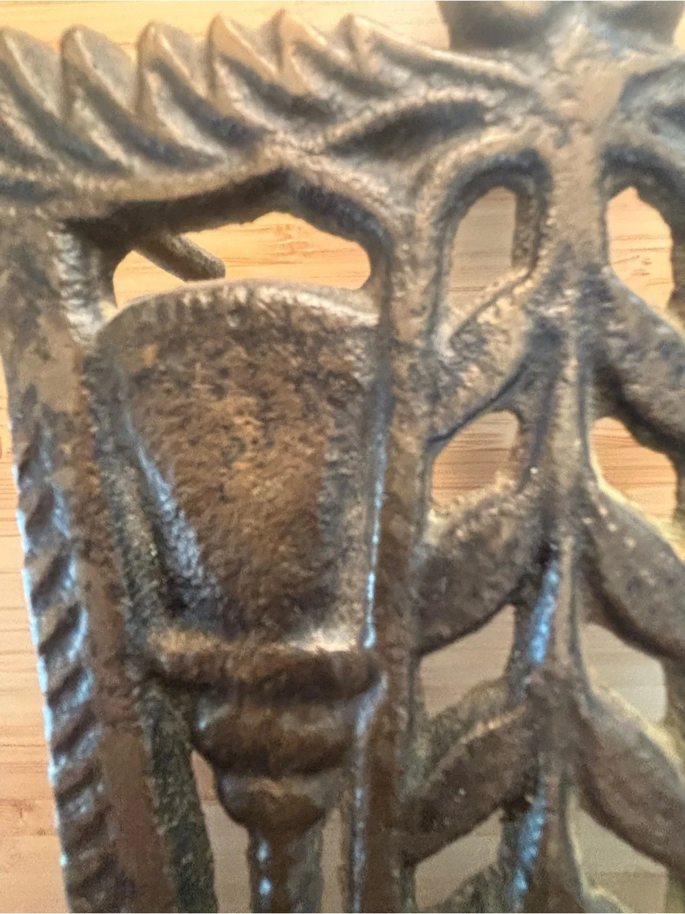 Antique-Style Cast Iron Wall Hook in Aged Bronze Broom and Wheat